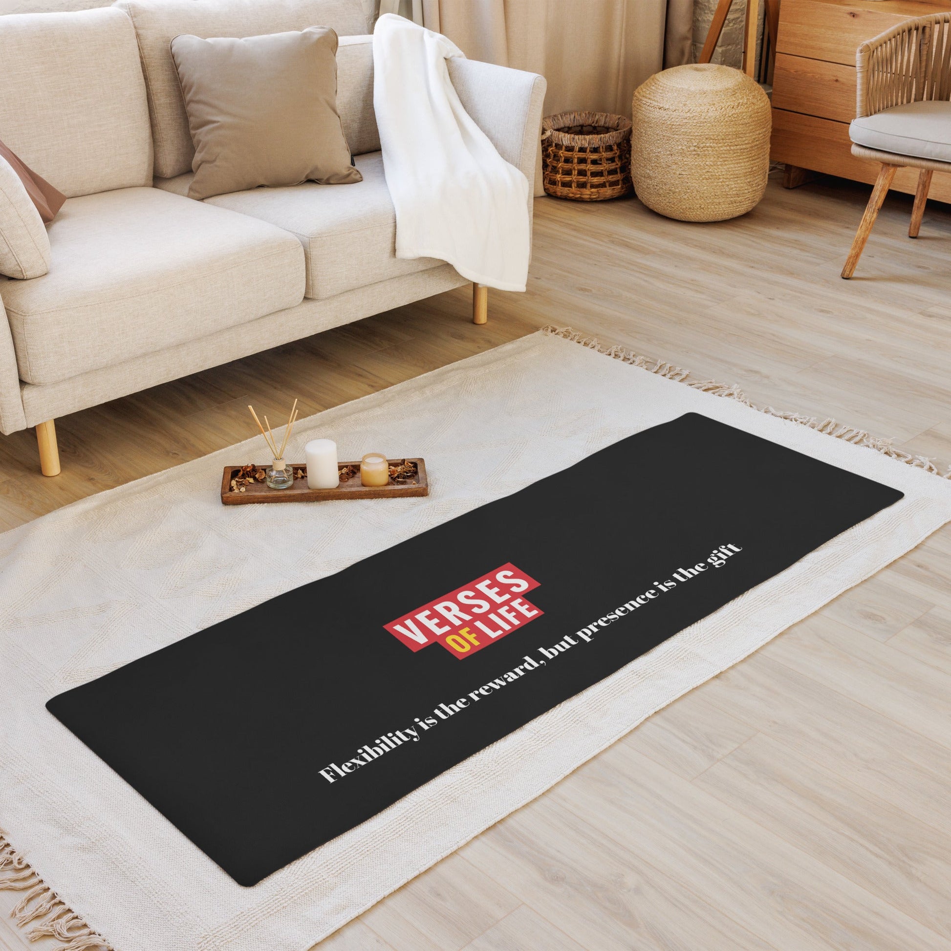 Verses of Life Yoga Mat – “Presence Is the Gift” image 1